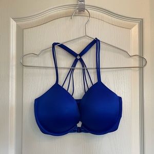 Victorias Secret Very Sexy Strapy Back Push Up